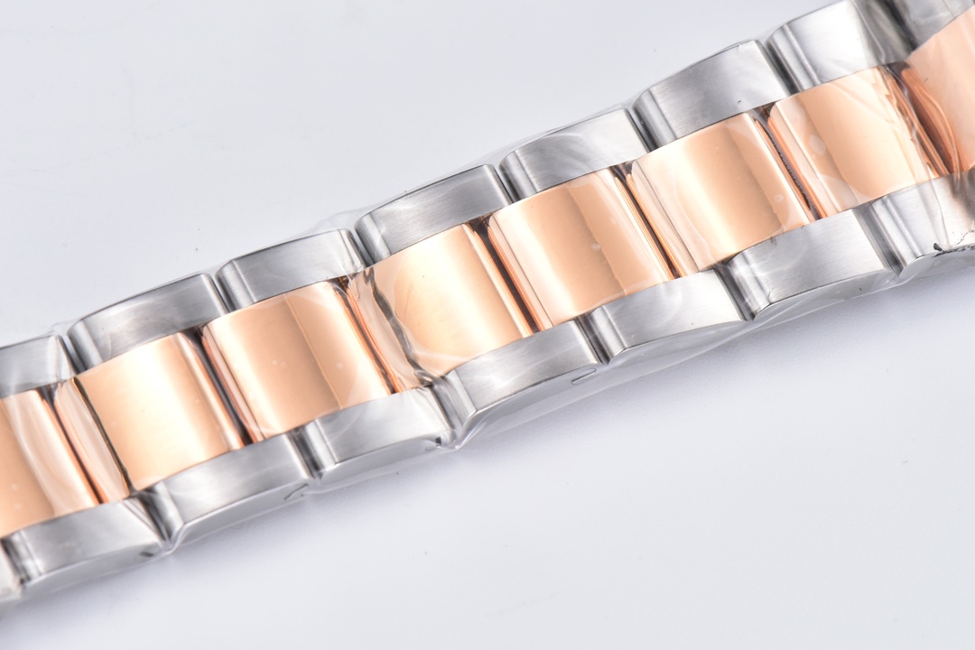 Rolex Yacht-Master 126621-0002 40mm Clean Factory 1:1 904L Black Dial 3D Rose Gold Bezel on Rose Gold & Steel Two Tone Oyster Steel Bracelet SA3235 Movement - Image 9