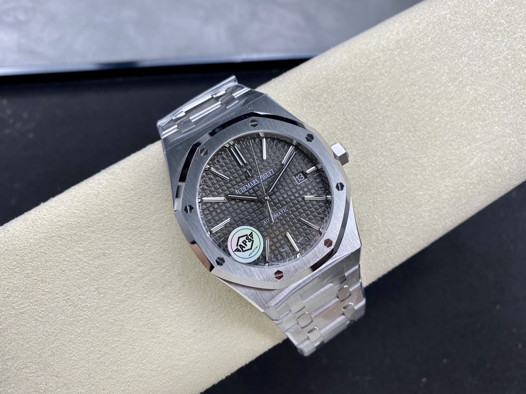 Royal Oak 15400 0044