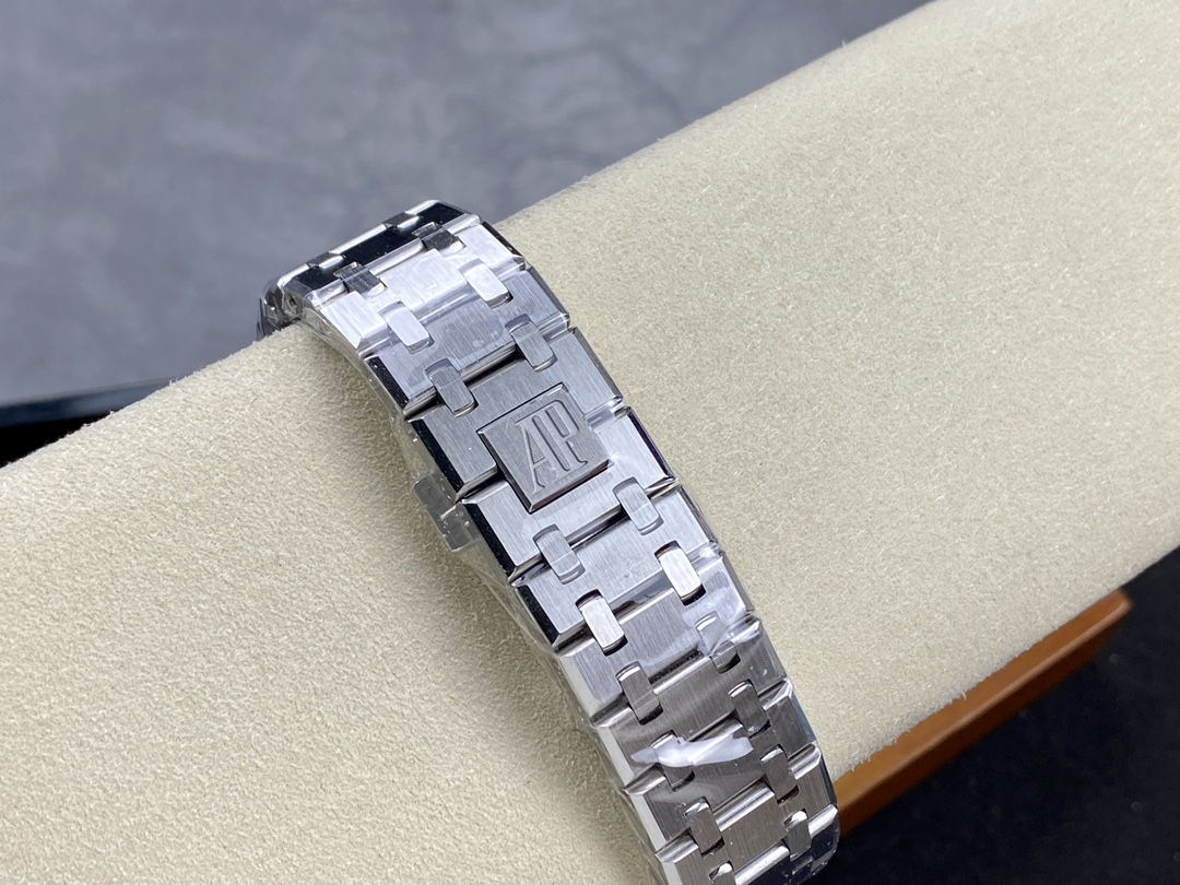 Royal Oak 41mm 15400 APS Factory Gray Dial 3120 Movement - Image 8