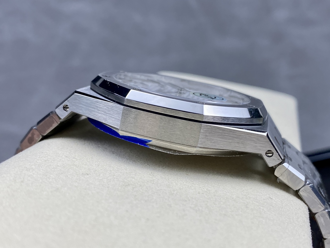 Royal Oak 15500 0037