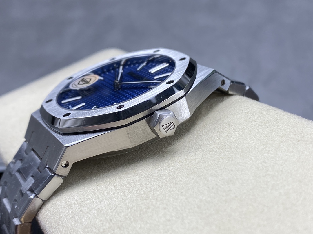 Royal Oak 15510 0016