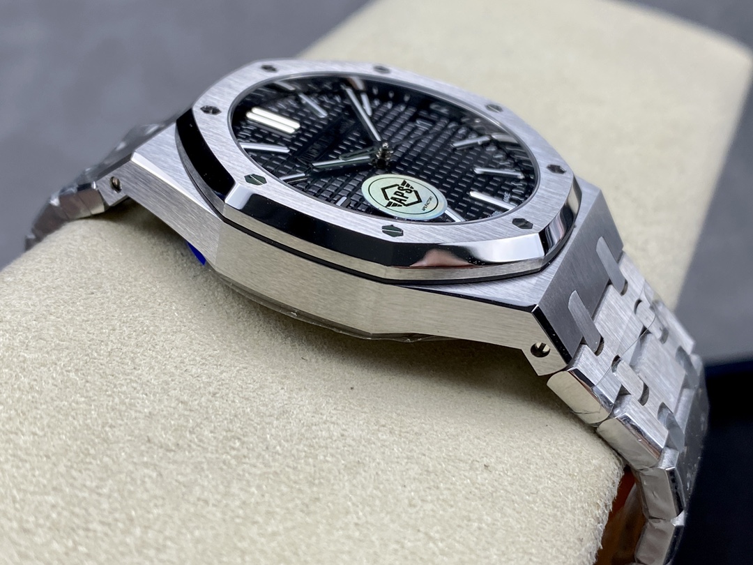 Royal Oak 15510 0025