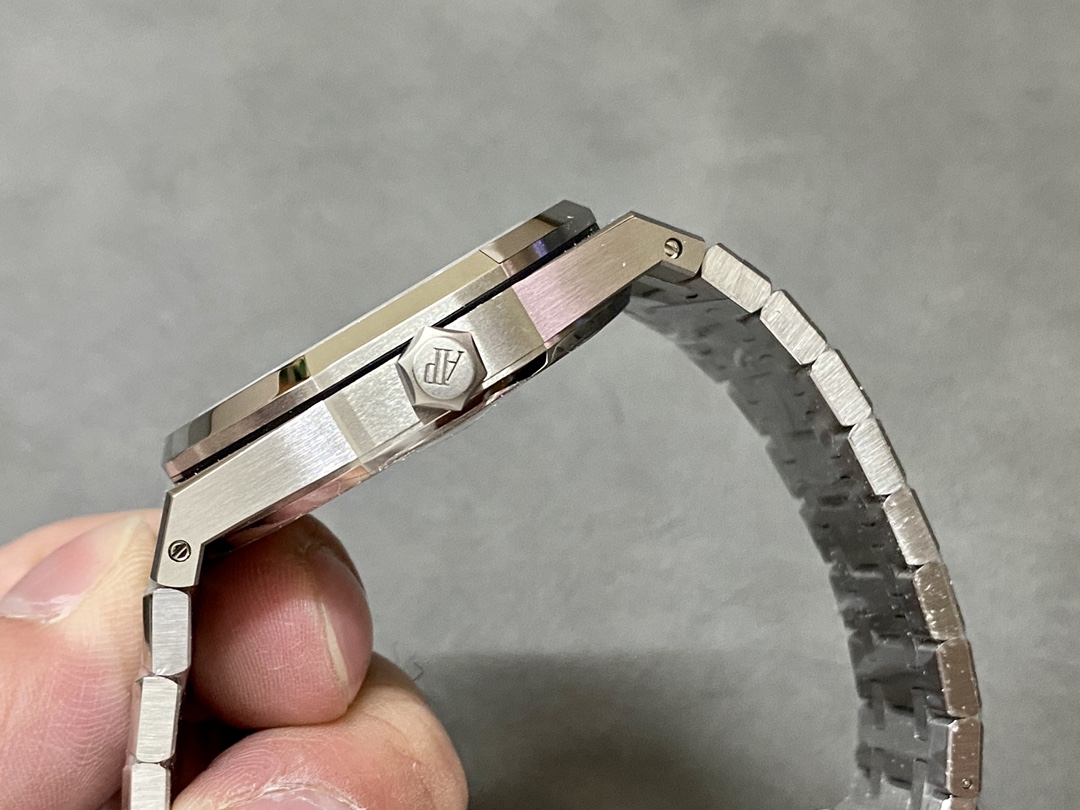 Royal Oak 15510 0036