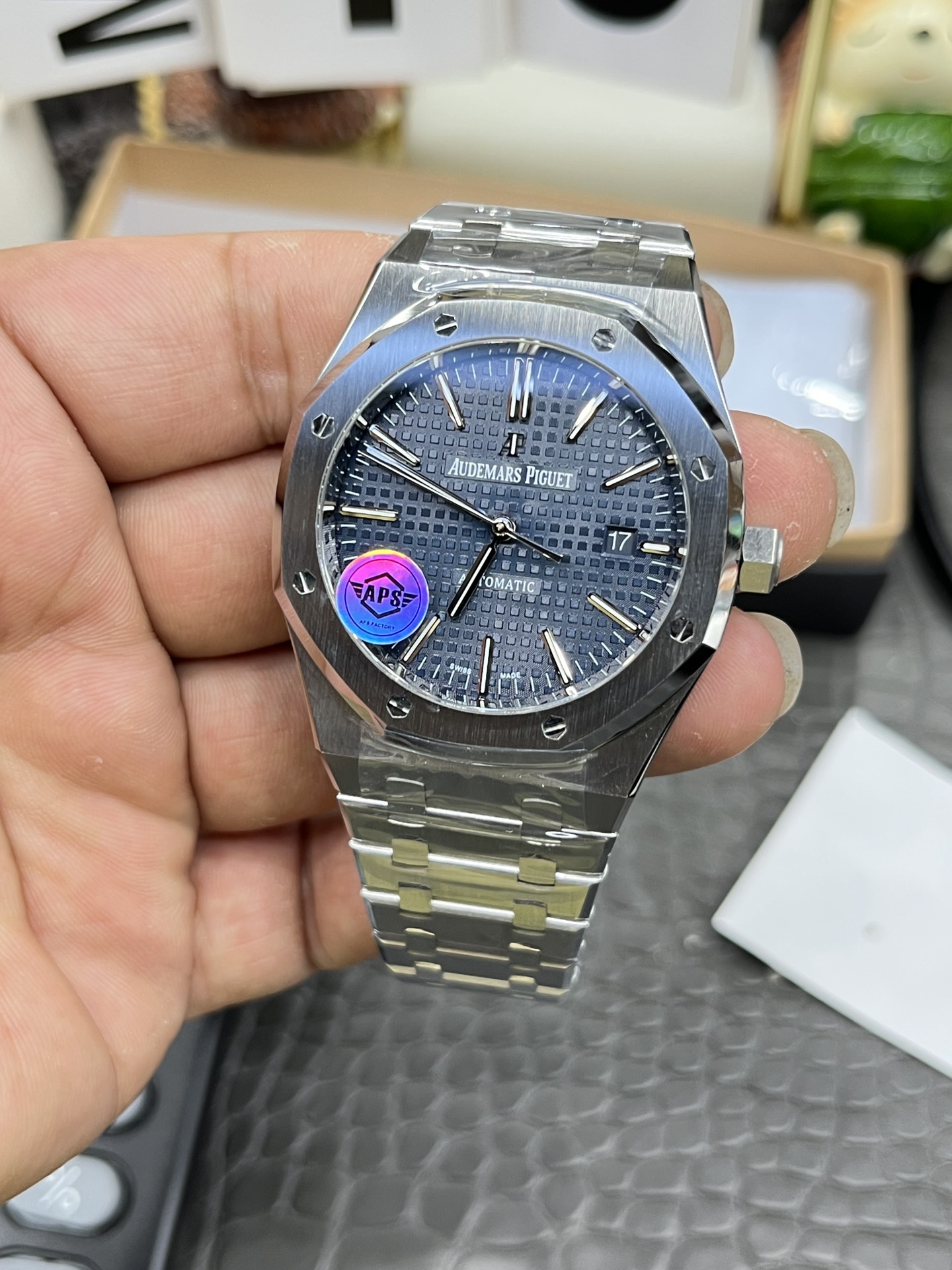 Royal Oak 41mm 15400 APS Factory Blue Dial 3120 Movement - Image 8